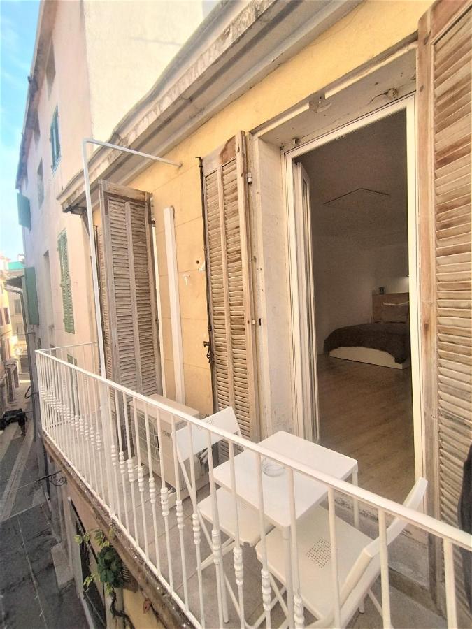 Le Chat Orange Lejlighed Aubagne Eksteriør billede